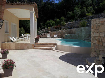 Villa - 186 m² - 6 pièces