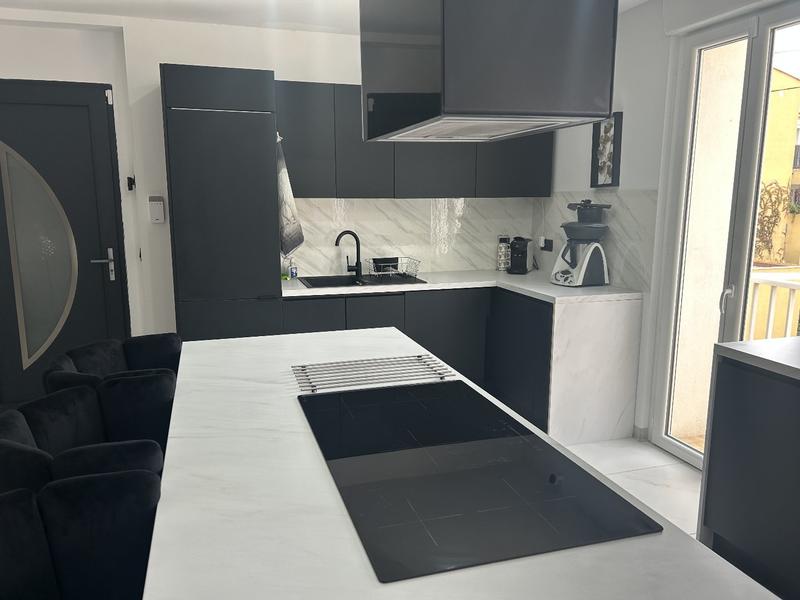 Appartement - 89 m² - 3 pièces