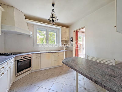 Maison - 125 m² - 7 pièces