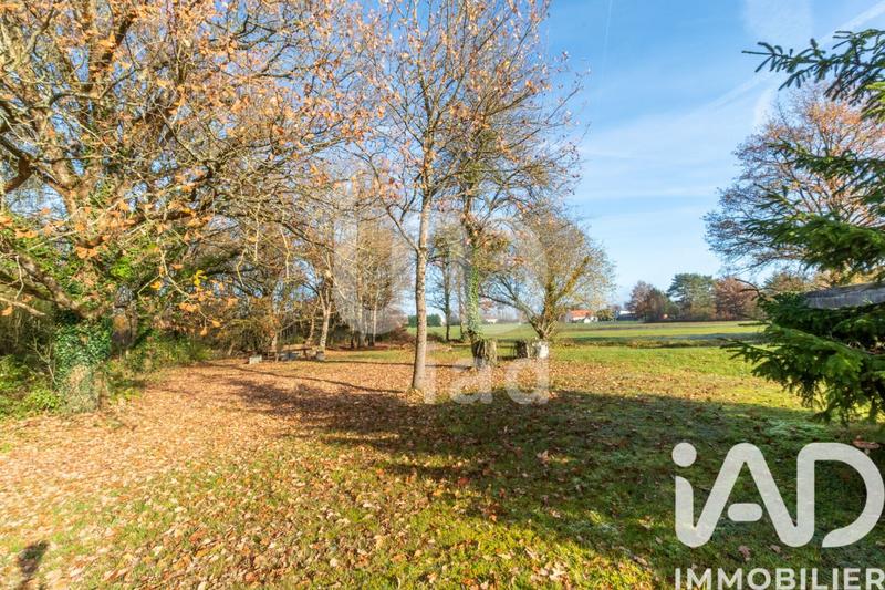 Maison - 203 m² - 7 pièces