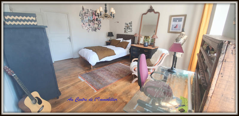 Maison - 187 m² - 5 pièces