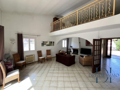 Maison - 160 m² - 6 pièces