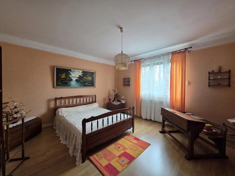 Maison - 139 m² - 6 pièces