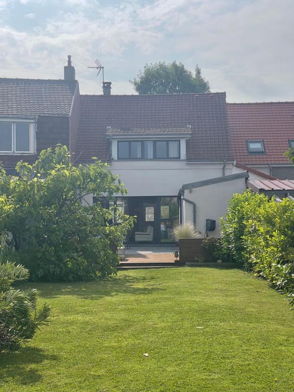 Maison - 100 m² - 4 pièces