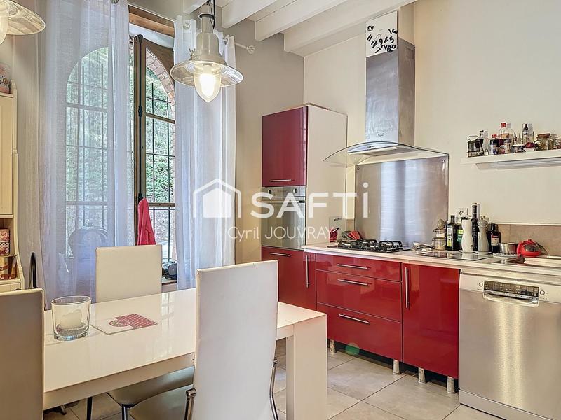 Maison - 200 m² - 7 pièces