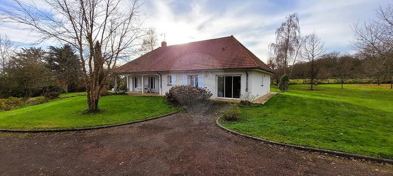 Maison - 150 m² - 7 pièces