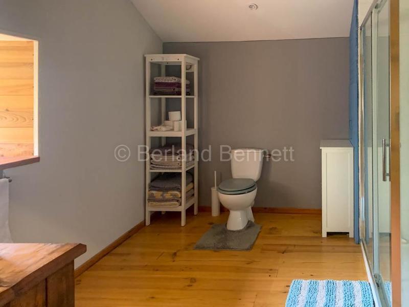 Maison en pierre - 439 m² - 14 pièces