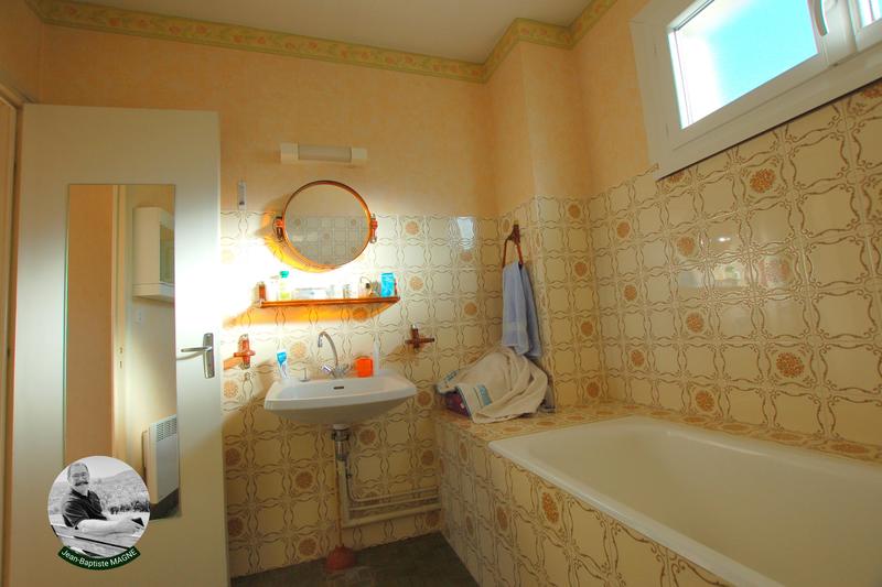 Maison - 96 m² - 5 pièces