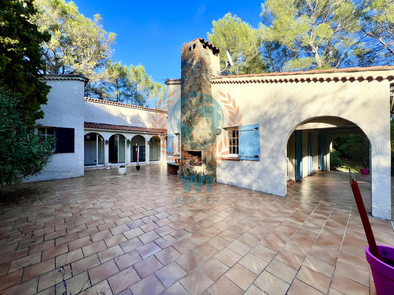 Maison - 183 m² - 6 pièces