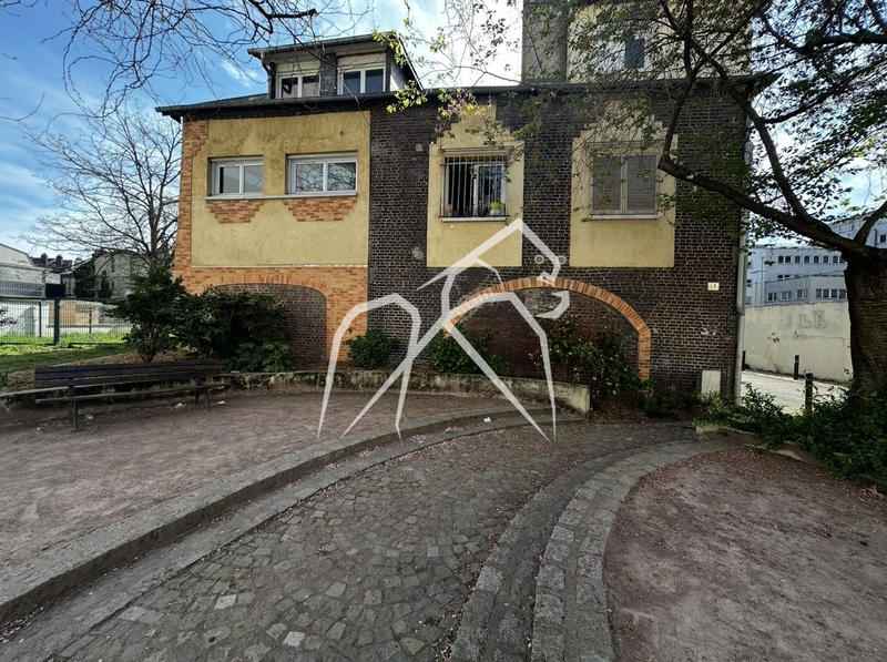 Parking / Garage - 56 m²