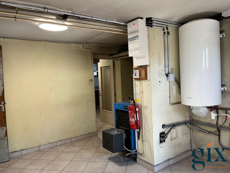 Maison - 144 m² - 7 pièces