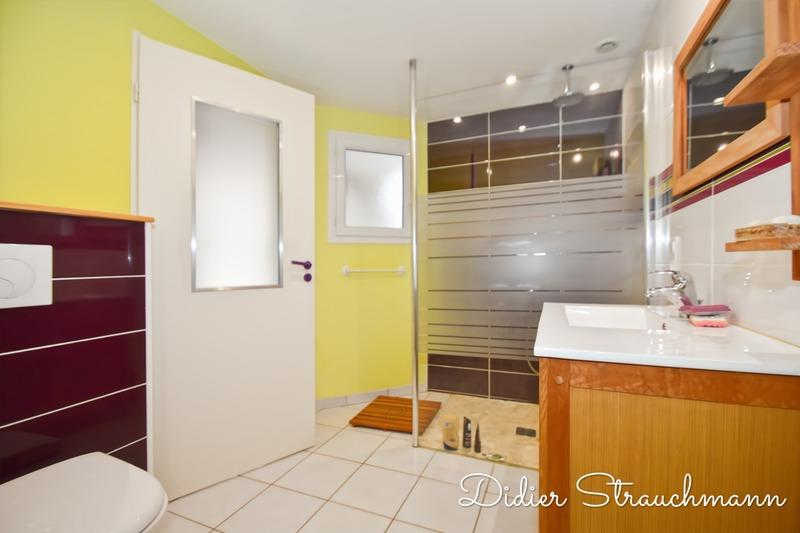 Maison - 200 m² - 7 pièces