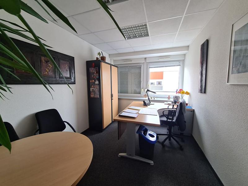 Local commercial - 419 m² - 21 pièces