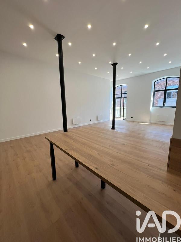 Loft - 121 m² - 5 pièces