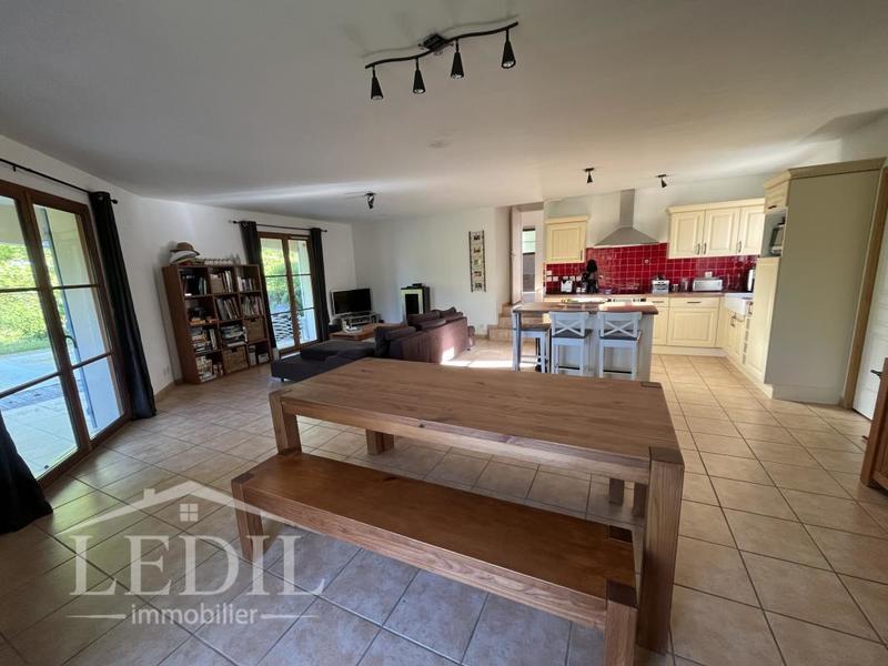 Maison - 115 m² - 5 pièces