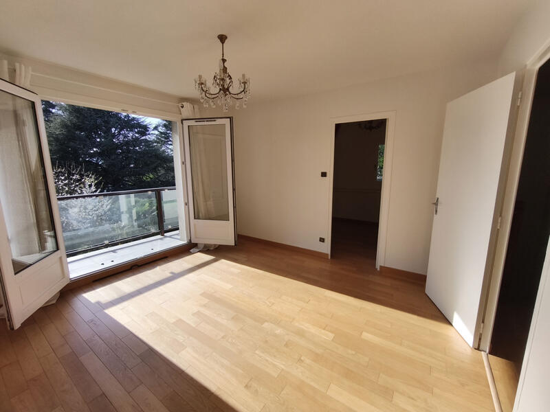 Maison - 160 m² - 7 pièces