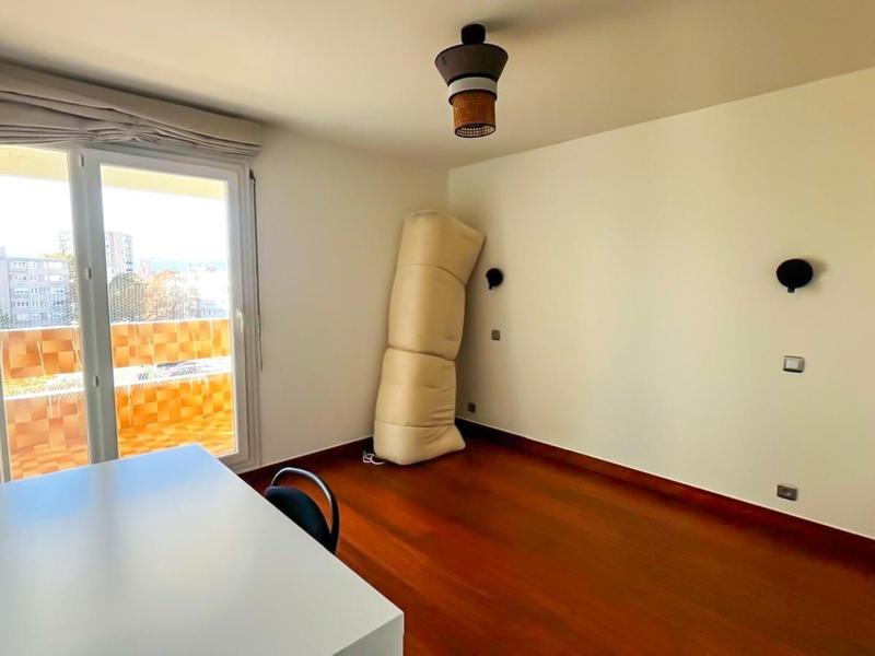 Appartement - 88 m² - 4 pièces