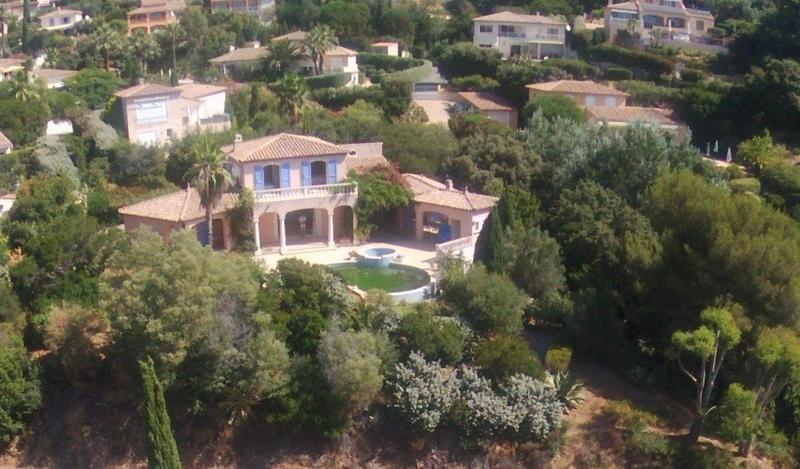 Villa - 165 m² - 8 pièces