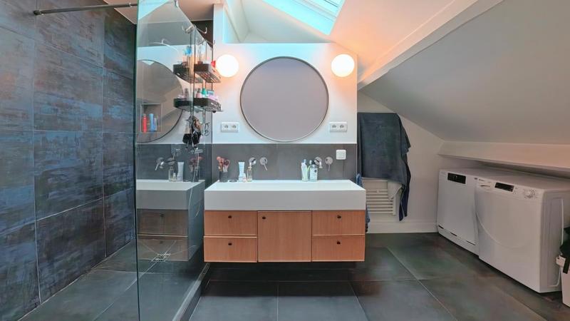 Appartement - 140 m² - 4 pièces