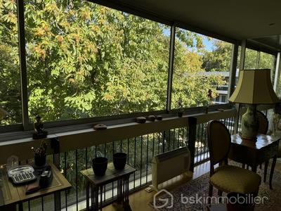 Appartement - 197 m² - 6 pièces