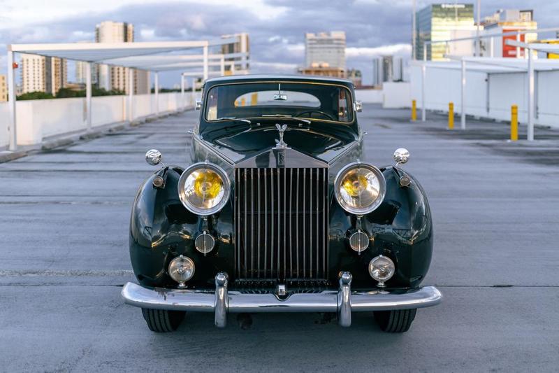 Rolls-Royce Silver Wraith