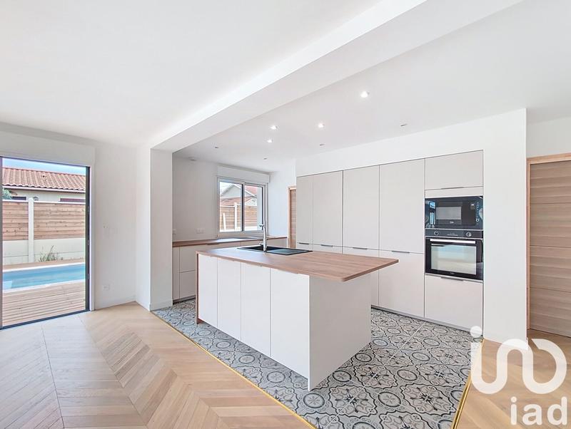 Maison - 106 m² - 5 pièces