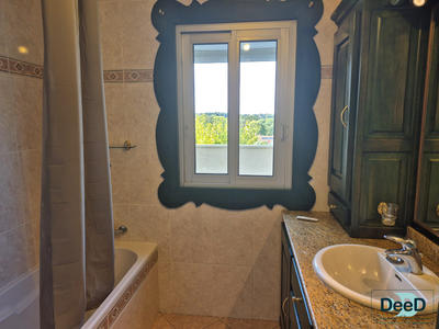 Appartement - 75 m² - 3 pièces