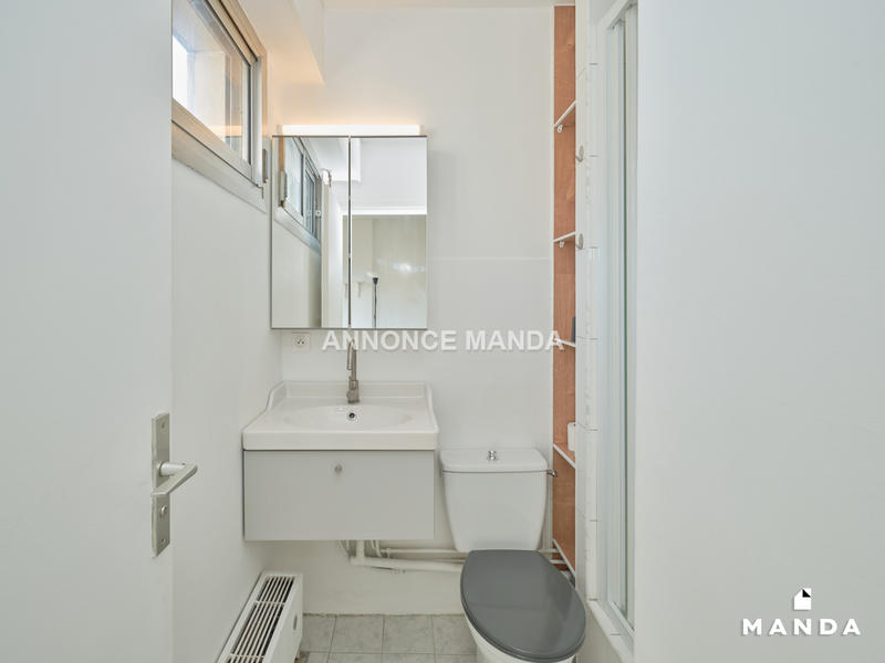 Studio - 13 m² - 1 pièce