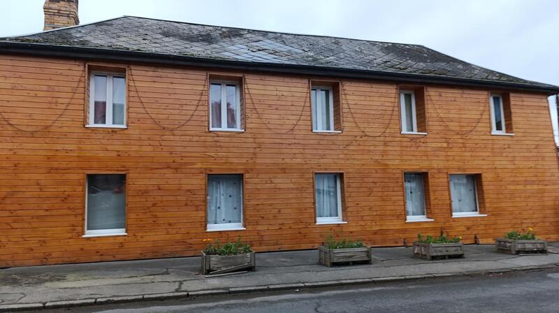 Maison - 233 m² - 6 pièces