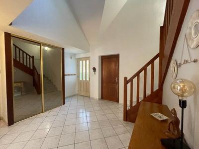 Maison - 156 m² - 7 pièces