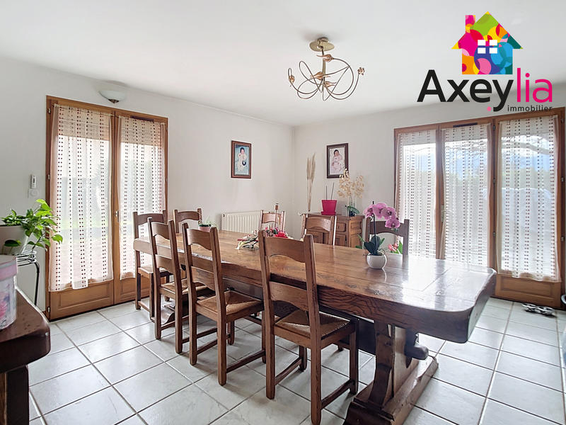 Maison - 141 m² - 6 pièces