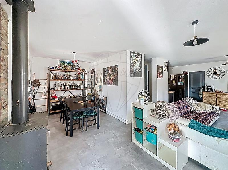 Maison - 106 m² - 6 pièces