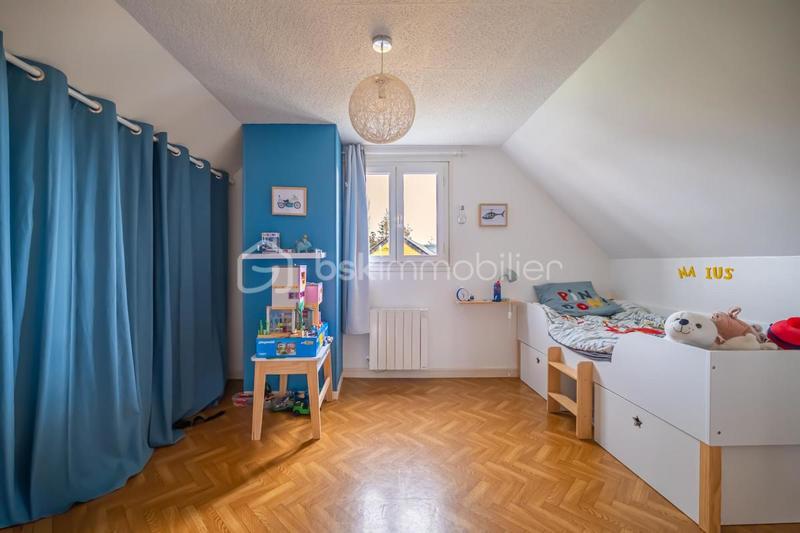 Maison traditionnelle - 139 m² - 5 pièces