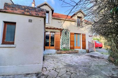 Maison - 60 m² - 3 pièces