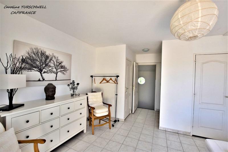 Villa - 197 m² - 7 pièces