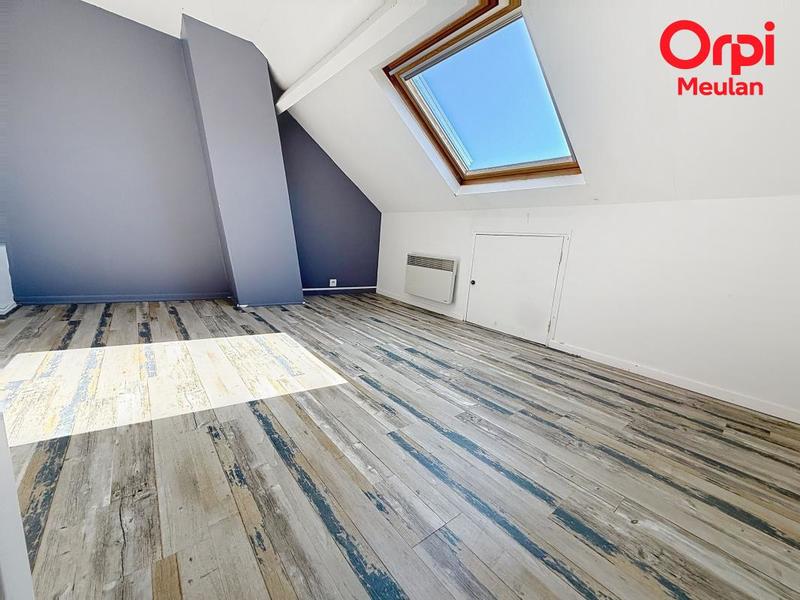 Maison - 143 m² - 8 pièces