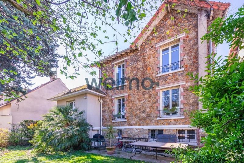 Maison - 115 m² - 6 pièces