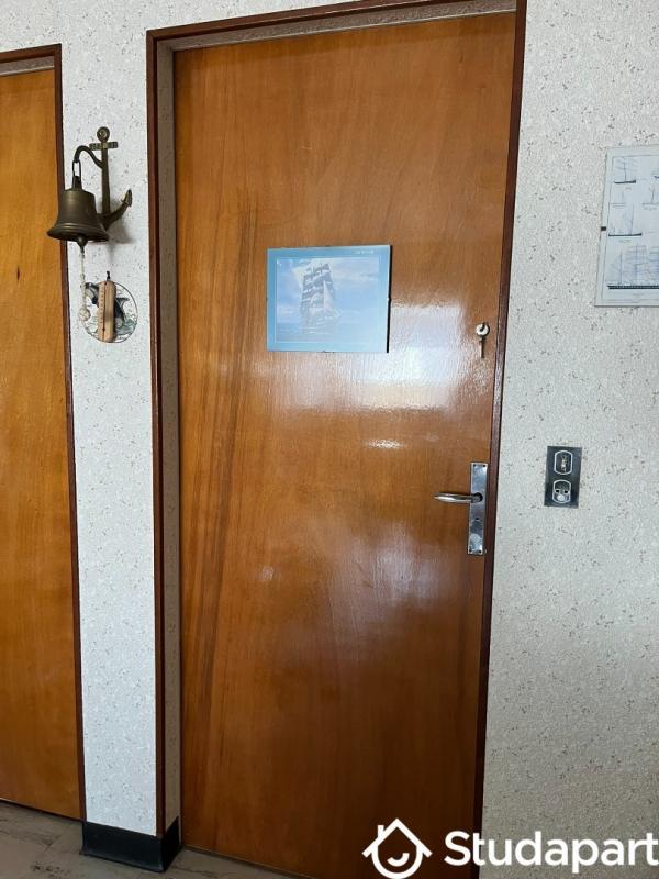 Chambre - 12 m² - 1 pièce