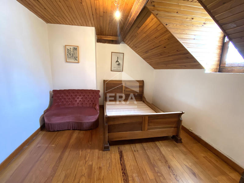 Maison - 163 m² - 6 pièces