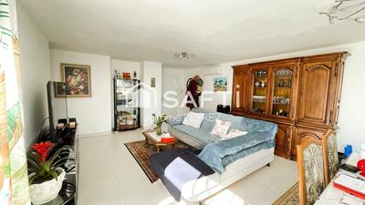 Maison - 99 m² - 4 pièces