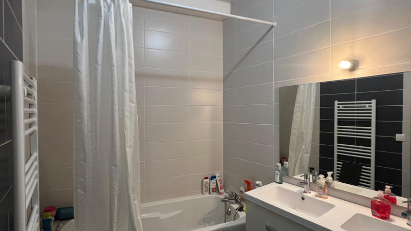 Maison - 111 m² - 7 pièces