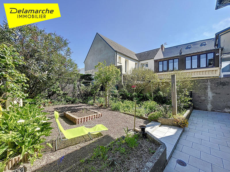 Maison - 94 m² - 5 pièces