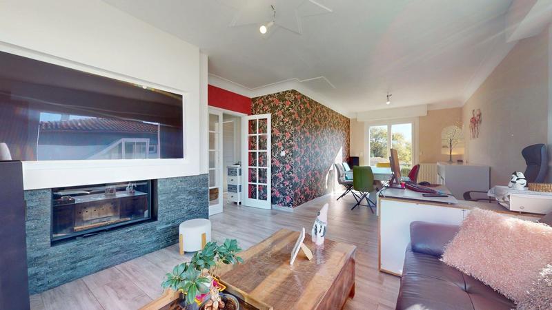 Maison - 161 m² - 7 pièces