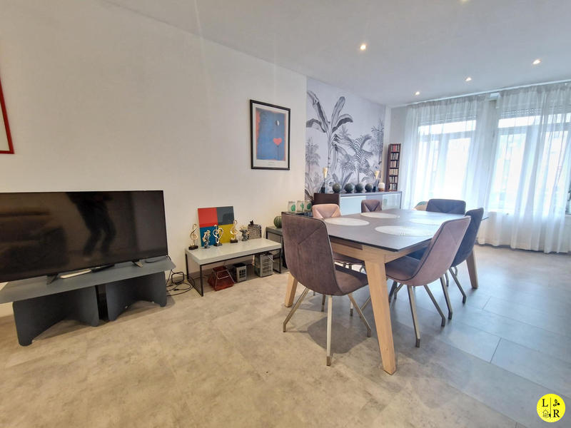 Appartement - 140 m² - 5 pièces