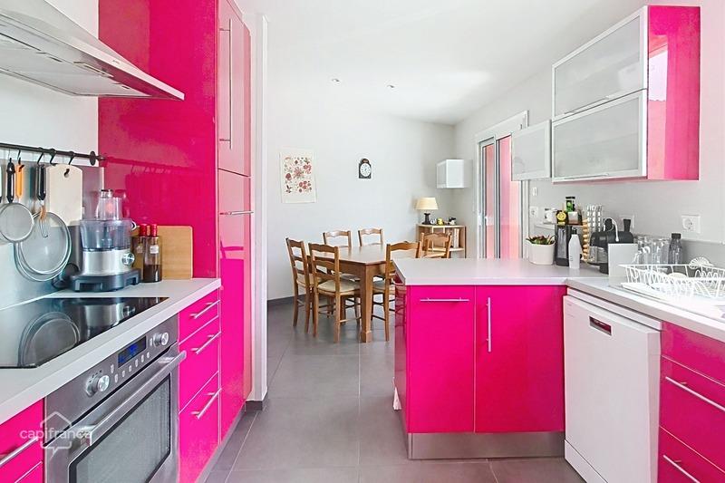 Maison - 182 m² - 7 pièces