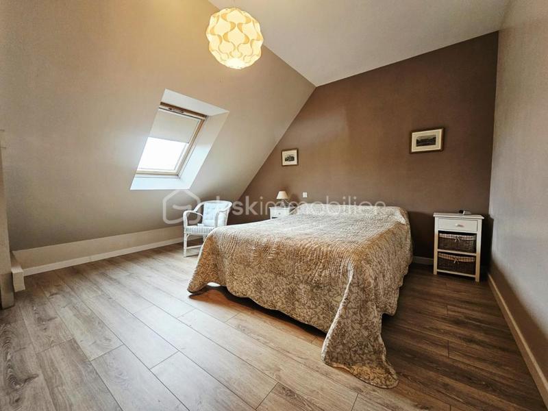 Maison - 163 m² - 6 pièces