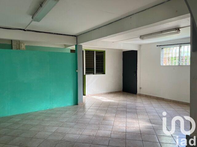 Maison - 200 m² - 5 pièces