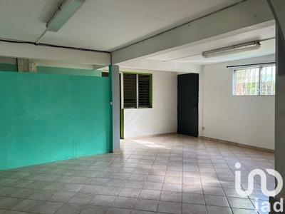 Maison - 200 m² - 5 pièces