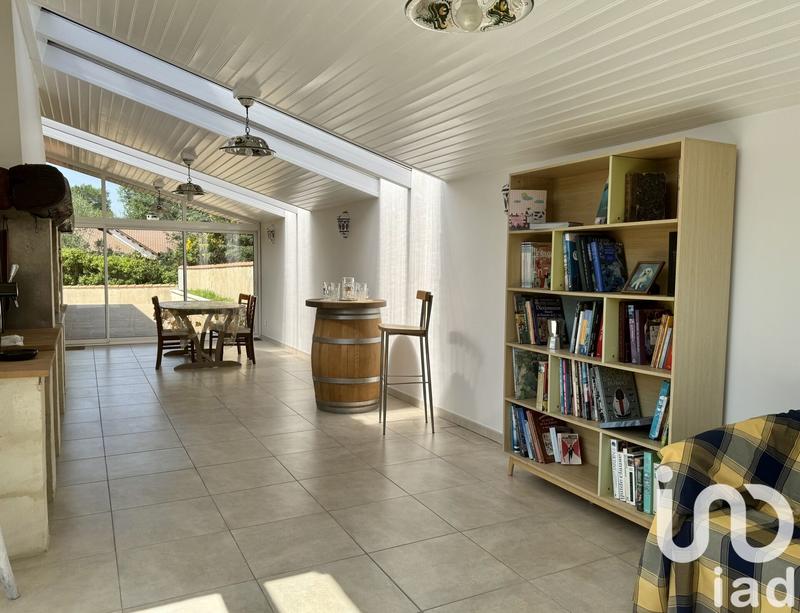 Maison - 230 m² - 6 pièces