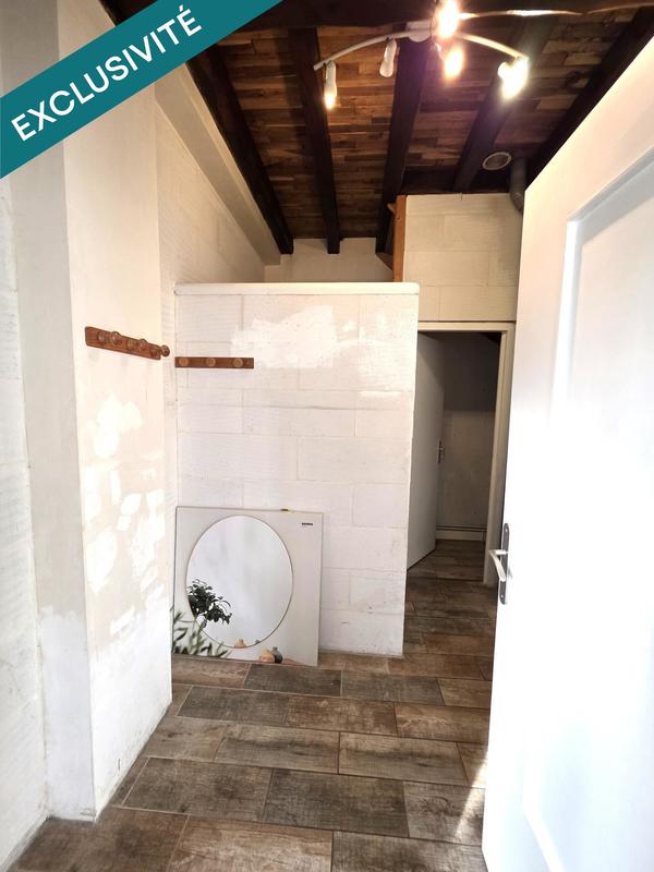 Maison - 237 m² - 8 pièces